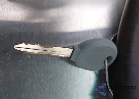 2003 Dodge Ram 1500 Slt/Laramie/St from USA, damaged, VIN 1D7HA18D03J574065